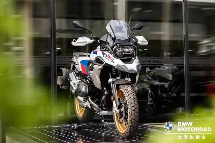 水鸟1250gs #宝马摩托车 现车2台,本月巨惠!全系0 - 抖音