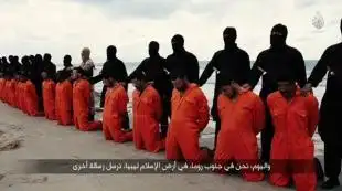 is指责这两人为叙利亚政府从事间谍活动 北京时间16日凌晨,极端组织"