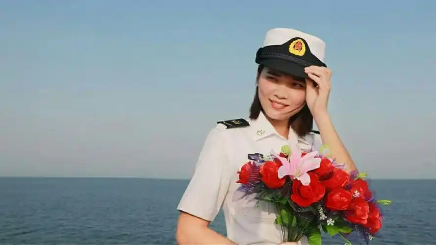 海军女兵