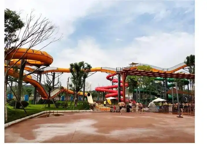绵阳乐乐水世界水上乐园,位于安州区河东新