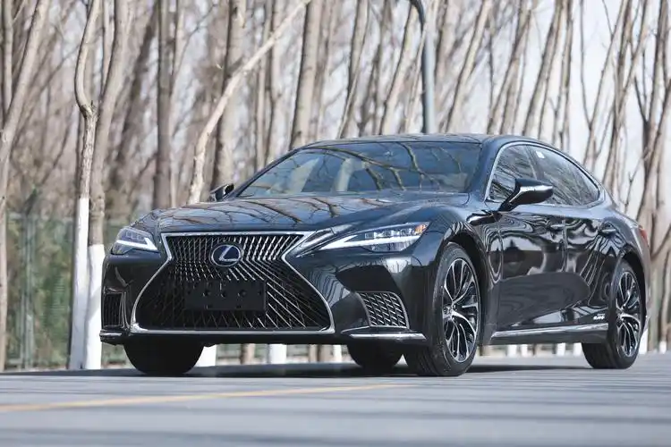 蕴含东方韵味的豪华旗舰——体验2021款雷克萨斯ls500h__凤凰网