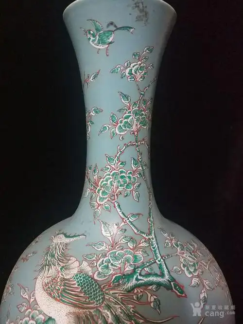 华夏古玩城 瓷器 其它 > 大清康熙时期粉彩花瓶