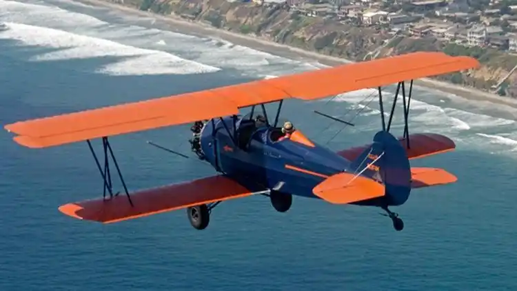 【暑期大促】圣地亚哥开放式坐舱双翼飞机飞行体验(三大机型/五大线路
