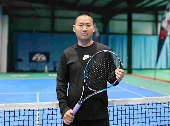 宋凯健翔体育 | 雪狼网球俱乐部  网球教练周口市网球协会副秘书长