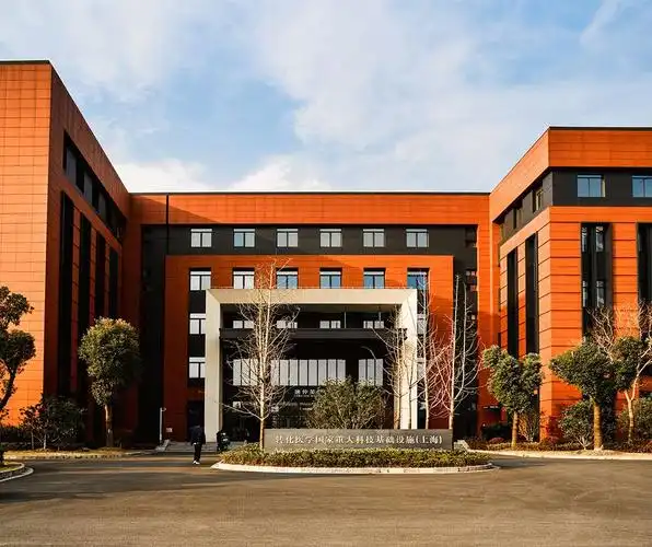 三人行,一段拍摄花絮.