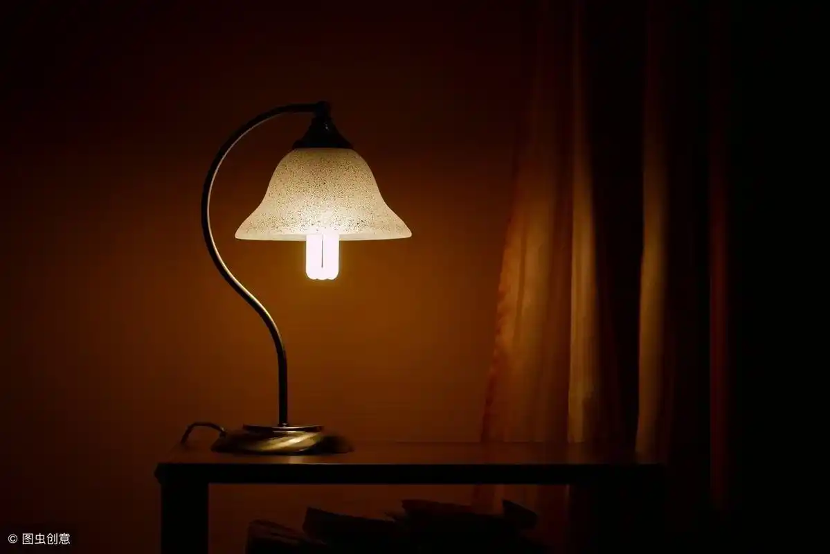 在宝宝房间用夜灯好不好