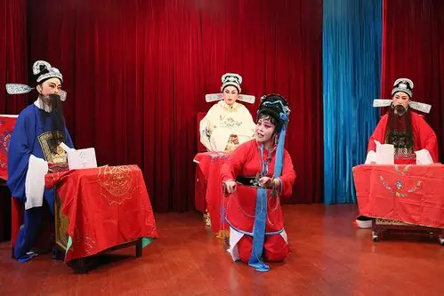 越剧《玉堂春》