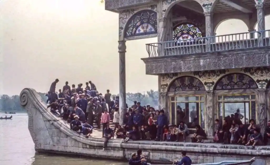 80年代北京的"城市风貌"是什么样子?看看这些首都老照片吧