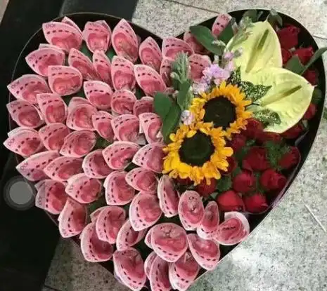 用钱做花束的图片 用钱做花束图片大全-趣百科