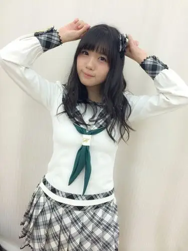 16岁的f杯可爱萌妹写真初解禁