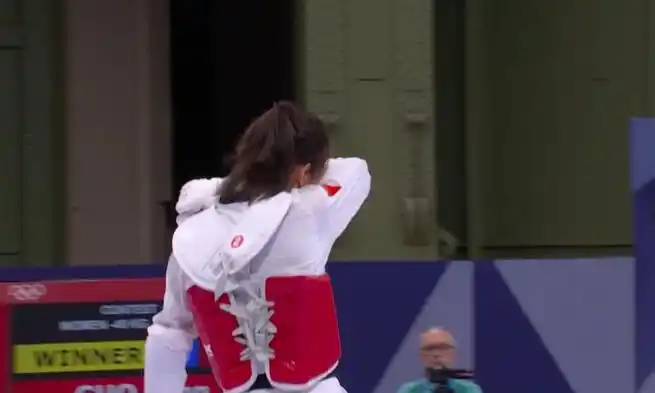 郭清一脚爆头##郭清哭了##郭清跆拳道晋级金牌赛