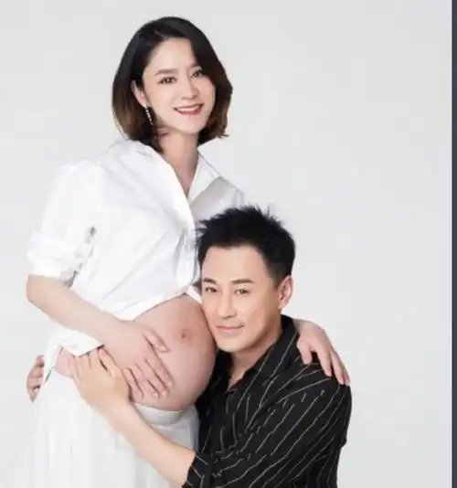 林峯张馨月(林峯张馨月妻子的浪漫旅行视频)