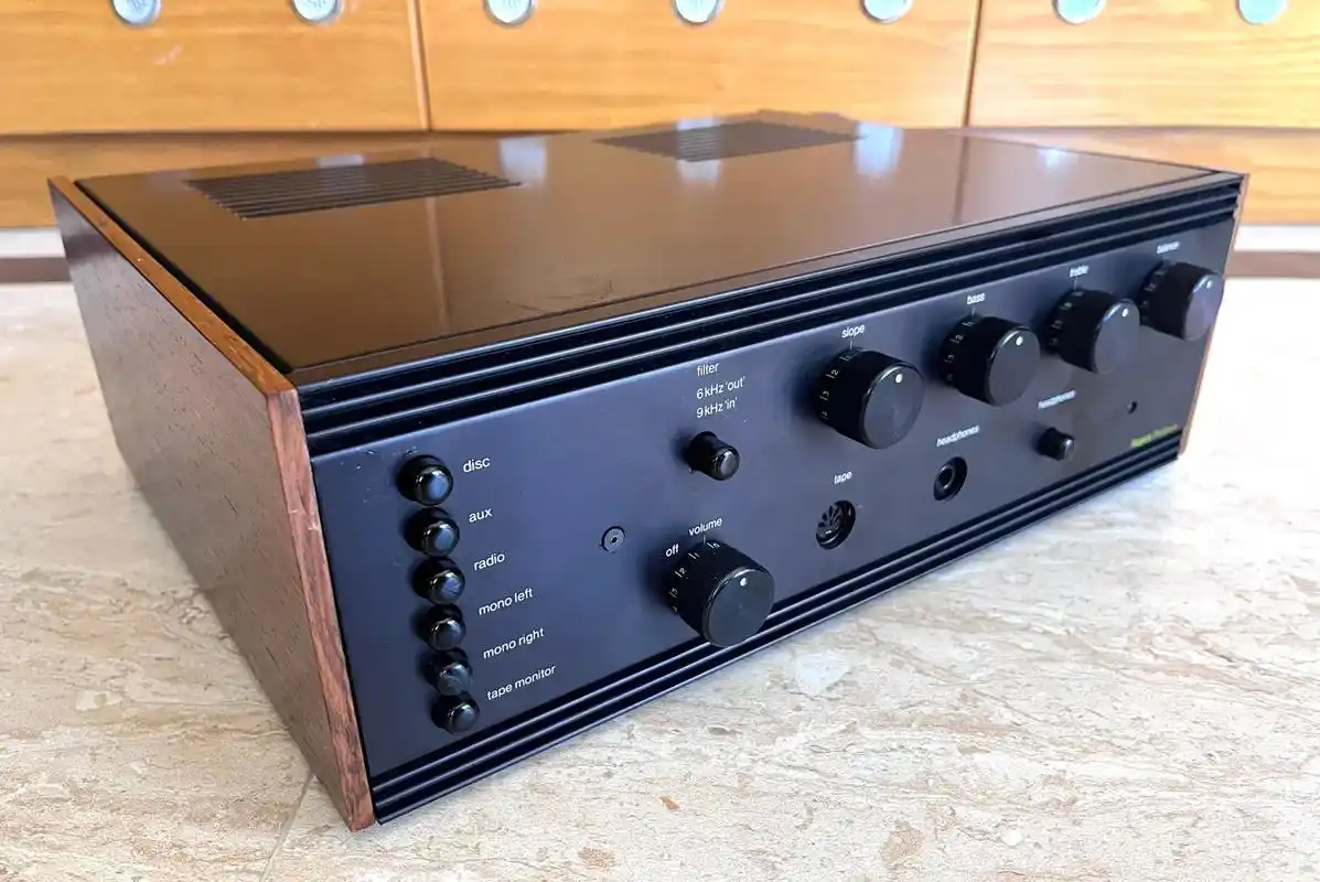 70年代英国乐爵士rogers 古董功放.英国乐爵士roge - 抖音