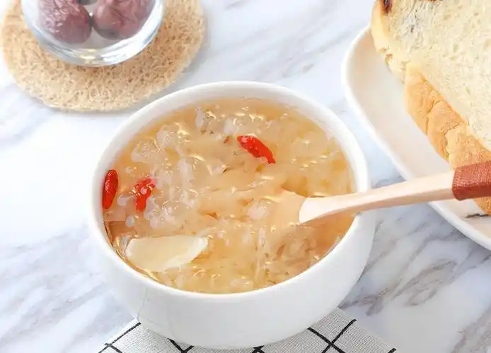 莲子百合银耳汤怎么做