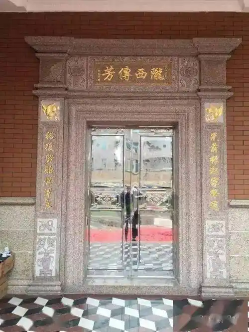 自建别墅石材大门的设计案例及风水讲究