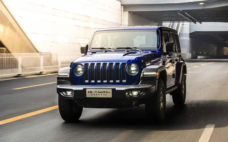 颜值与实力兼具的摩登"城市猎人":北京零距离体验2018全新牧马人!(3)