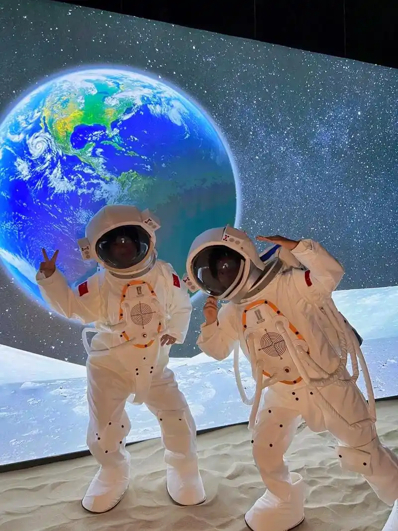 丽水市|漫步太空航天艺术馆.#丽水期待已久的漫步太空航天艺术 - 抖音