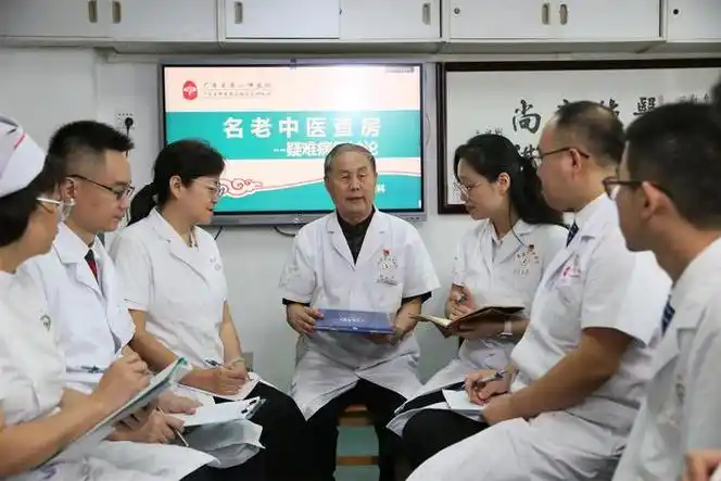 "王清海表示,"前不久就有一例92岁的高龄患者,因为胸痛来医院检查