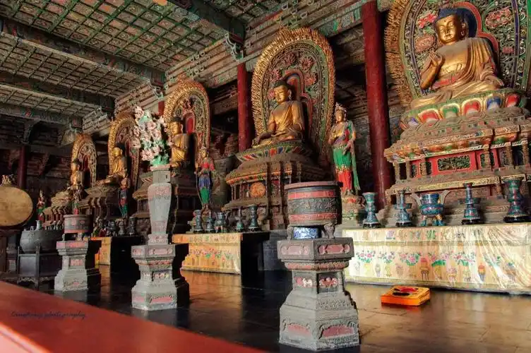 中国现存最大的唐宋建筑华严寺大雄宝殿