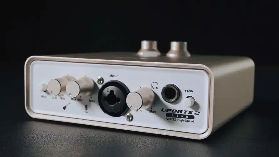 艾肯upoorts2,适合学生党的高性价比声卡_手机搜狐网