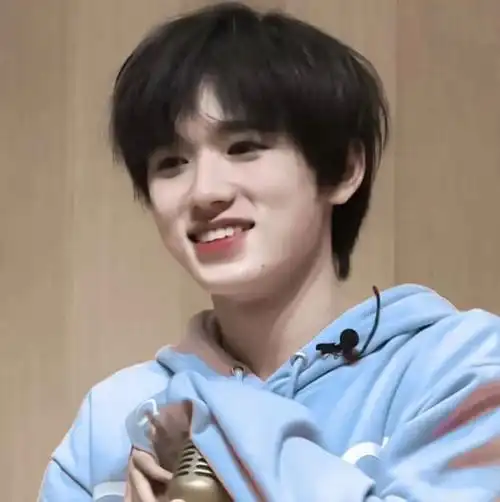 宋亚轩微信头像_网易订阅