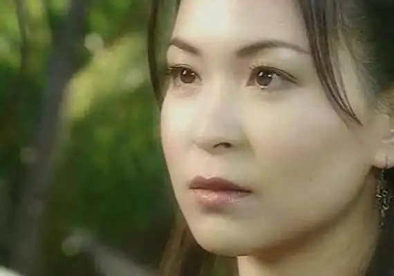 最美公孙绿萼:主动放弃走红,与男友恋爱24年才结婚,她怎么了?