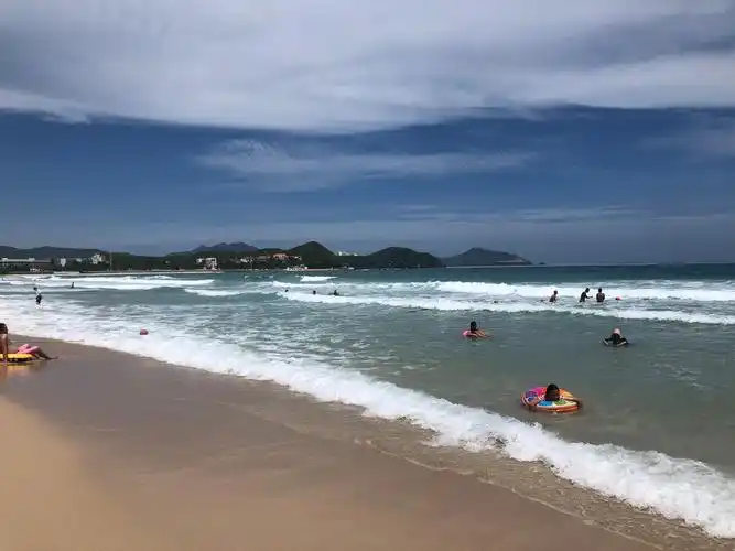 三亚大东海海滨美景