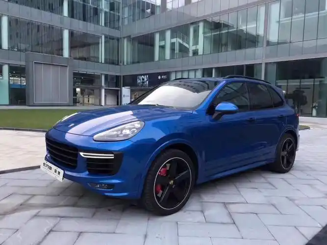 上海2017年6月保时捷cayenne2016款cayennegts36t蓝色手自一体
