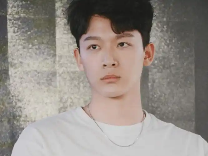 王鹤棣吴磊的瓜?孙珍妮很穷?张晚意凉了?张云龙翻身?