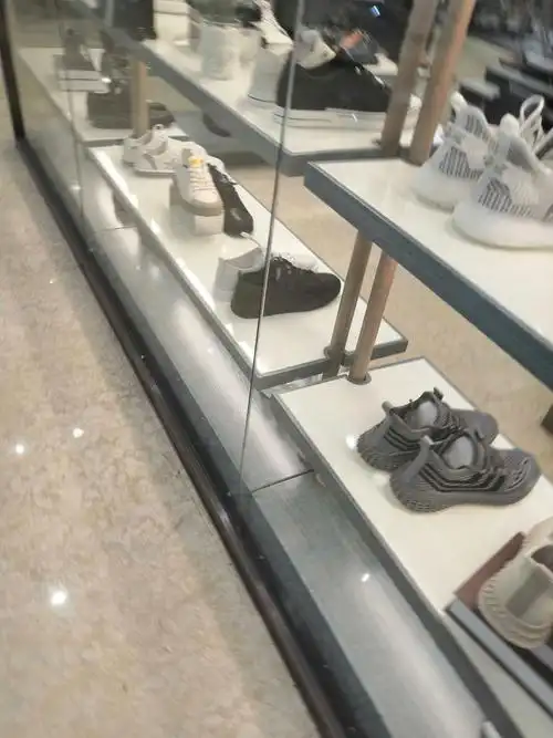 2023哈尔滨大新鞋城购物,.,现在有快夏天了,所以特.【去哪儿攻略】