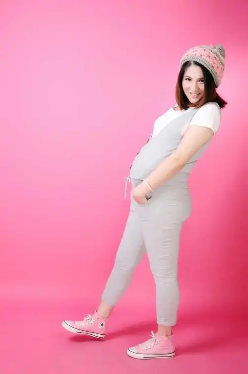 晒大肚照喽～各位宝妈来围观吧,嘻嘻