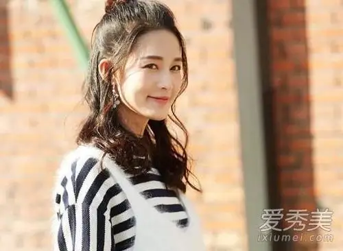 《斗破苍穹》留泡面头的李沁脸都快方成徐璐了好吗!