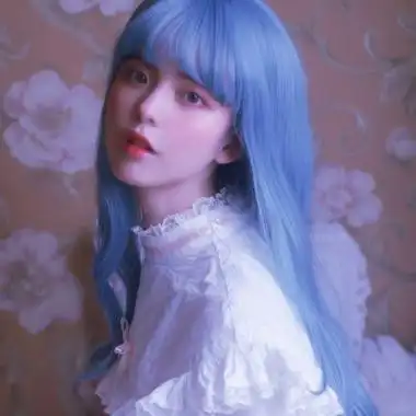 蓝色染发女生头像高清漂亮的蓝色头发女生头像真人图片