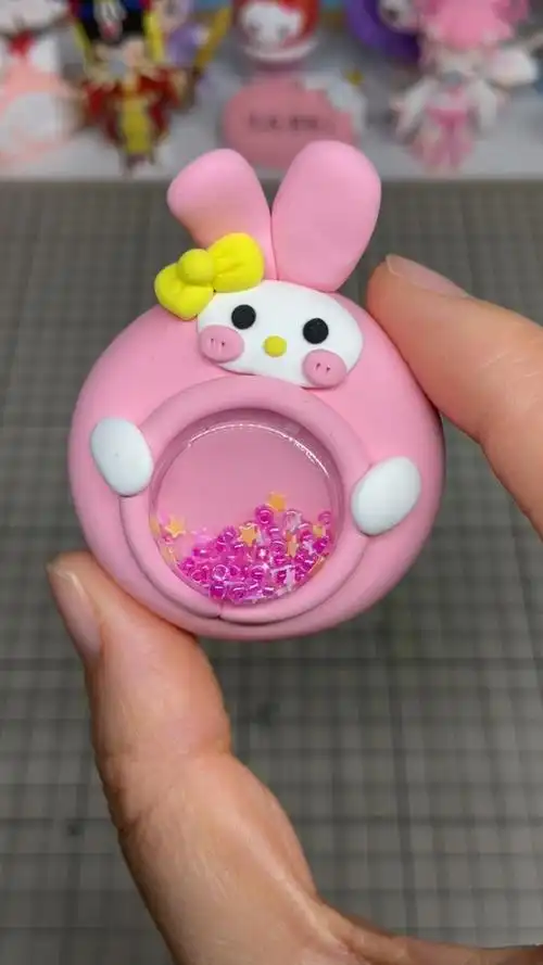 超轻粘土#奶片盒和粘土给闺蜜做个玩具-度小视