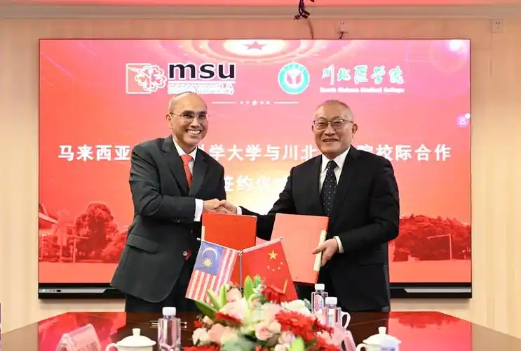 双方表示将以"一带一路"中马发展战略高度契合为前提,以本次协议签订