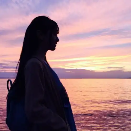 努力做一个可爱的人.不埋怨谁,不嘲笑谁,…-堆糖,美好生活研究所