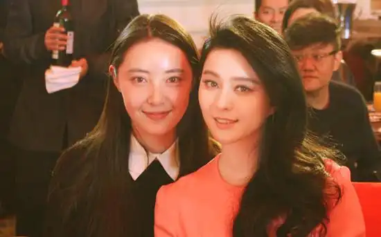 米露与范冰冰合影