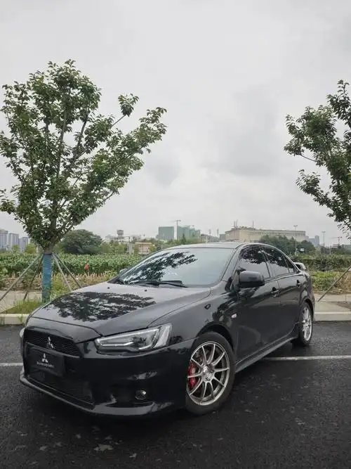 新到三菱翼神,改装涡轮带泄压阀动力不详,三联表,延时熄火,全新evo前