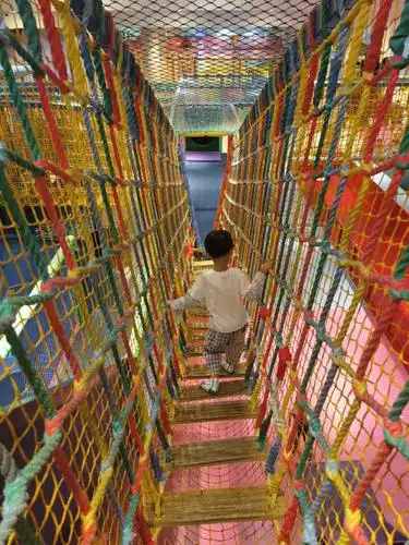 三亚湾红树林探险王国-童玩中心