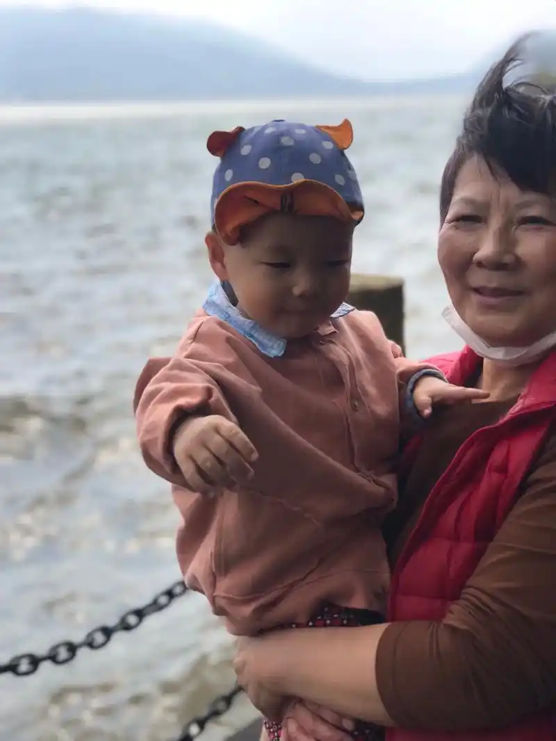 每一张照片都是满满的回忆 - 洪武 - 抖音