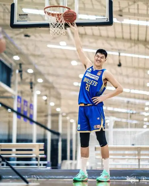 刘传兴nbl首秀5分5板仅出战9分钟还没有获重用