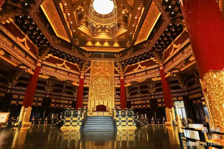 游览洛阳名胜古迹