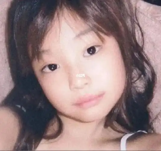我去jennie小时候就这么美了吗
