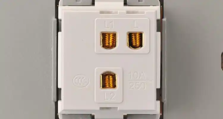 单开双控开关怎么接线