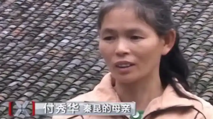 故事:重庆15岁少年被称"小龙人",惧光嗜水长有獠牙,村民纷纷逃离