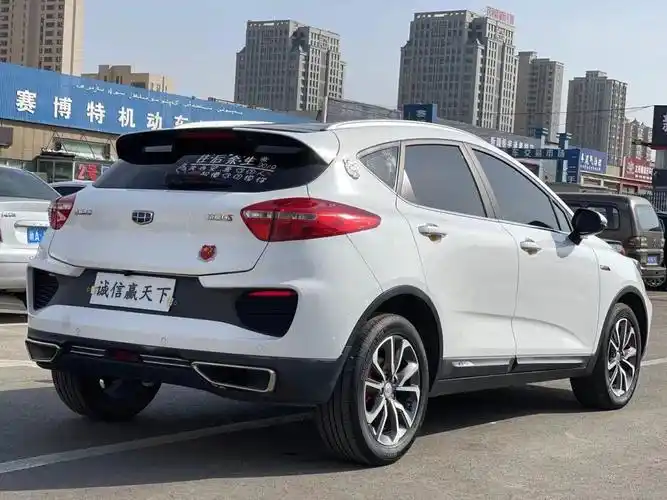 新到2019年吉利帝豪gs,1.4t手自一体.