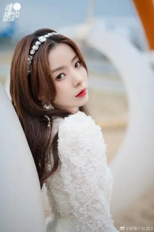 陈卓璇沙滩乐园大片