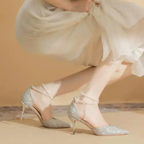 2024薄底女细跟尖头银色水晶鞋女鞋新款珍珠绑带单鞋纯欲高跟鞋