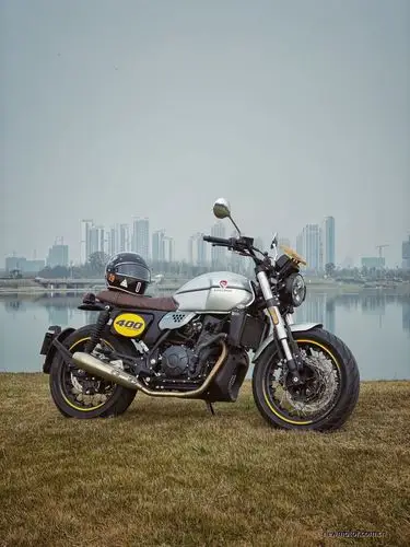 主题:国产复古新宠 - 赛科龙re3贾哥哥2000公里深度评测