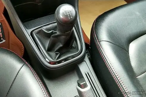 大众捷达档把特写